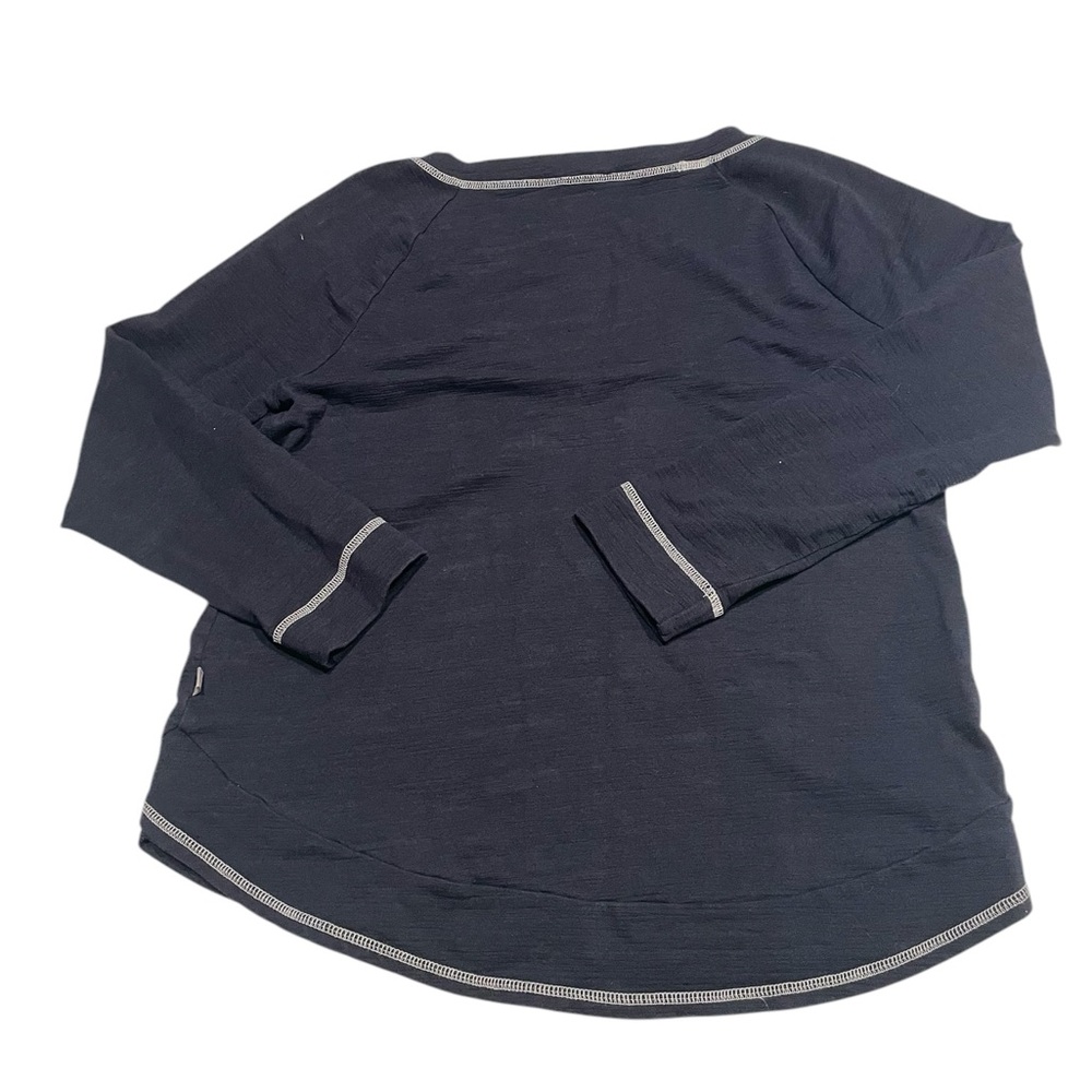 Talbots Navy‎ Stretch Long Sleeve SPF 50 Top (Medium Petite) - Picture 6 of 6